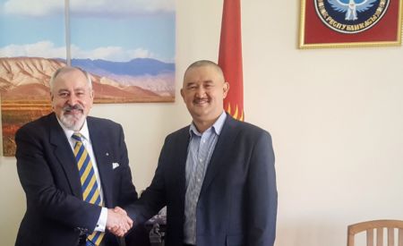 Spotkanie konsula wraz z liderem partii Kirgistan - Almazbek Baatyrbekov